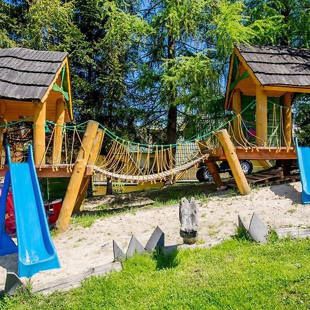 Hotel Pod Modrzewiami Zakopane Exterior foto